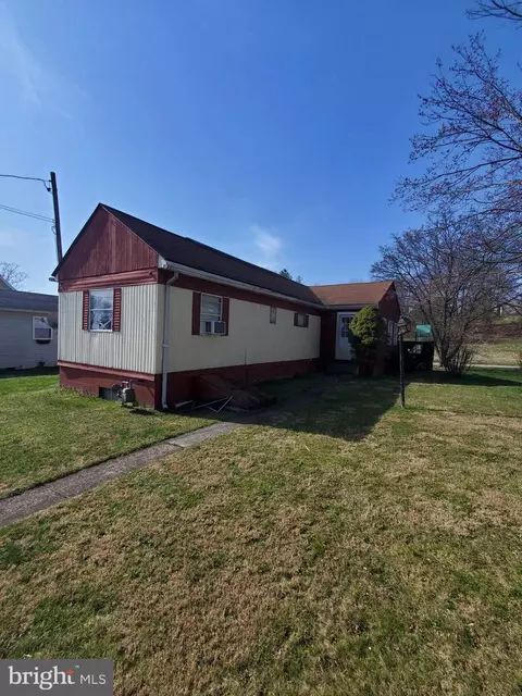 515 Pitt St, Lewistown, PA 17044