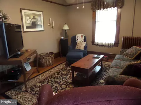 Living - 117 4th Ave, Burnham, PA 17009 photo 4 of 6