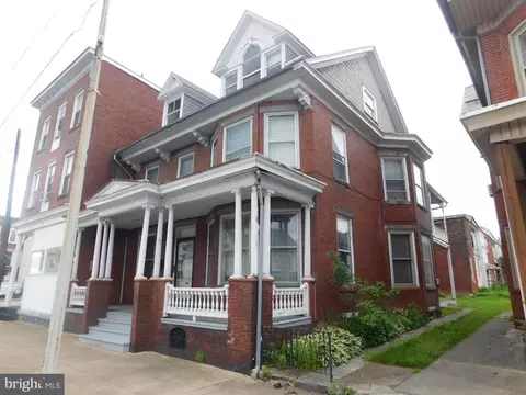 137 W Market St, Lewistown, PA 17044