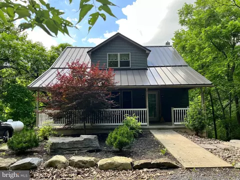 25 Weatherby Dr, Lewistown, PA 17044