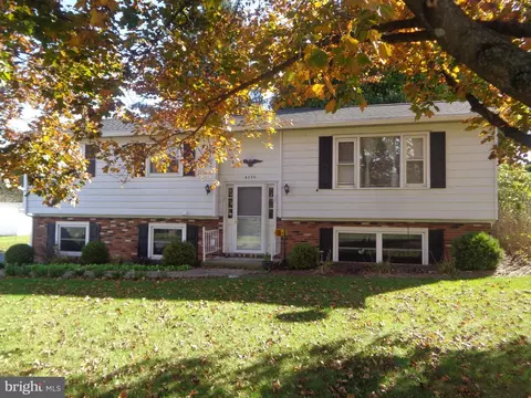 4270 E Main St, Belleville, PA 17004