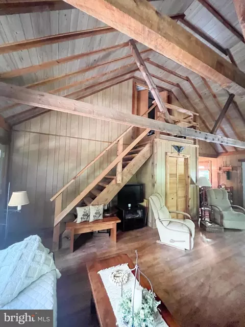 Living - 212 Bald Eagle Ln, Mcclure, PA 17841 photo 4 of 4