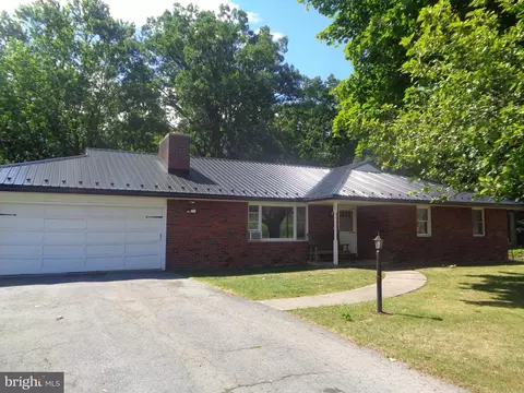 2510 W Back Mountain Rd, Belleville, PA 17004
