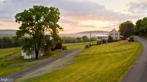 1057 River Rd, Mcveytown, PA 17051