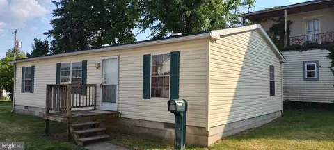 10 W 4th St, Lewistown, PA 17044