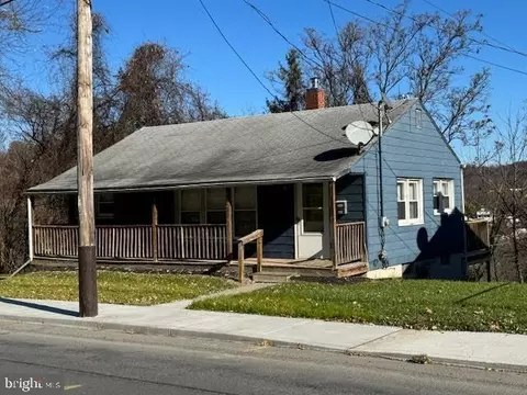 692 Valley St, Lewistown, PA 17044