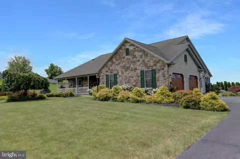 60 Roy I Rd, Belleville, PA 17004