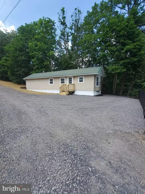 33 Tollgate Hl, Reedsville, PA 17084