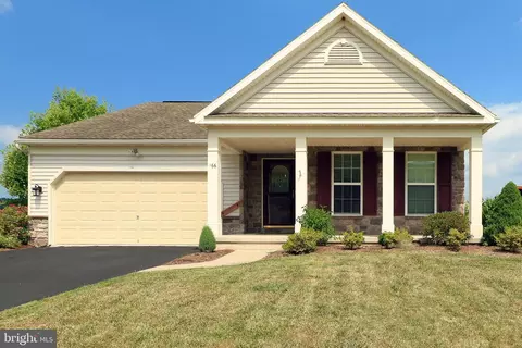 166 Cambridge Ln, Lewistown, PA 17044