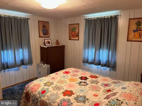 Bedroom - 5149 Old Stage Rd, Mcclure, PA 17841 photo 2 of 2
