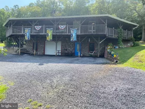 20 Springwood Dr, Mcclure, PA 17841