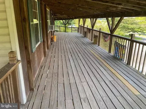 20 Springwood Dr, Mcclure, PA 17841 photo 4