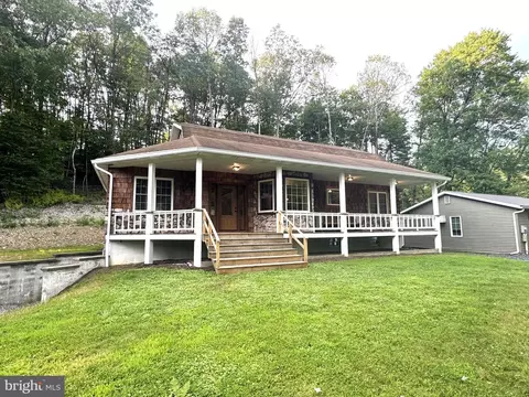 9 Tall Pne, Mcclure, PA 17841