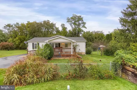 53 Chestnut Ridge Rd, Mcveytown, PA 17051
