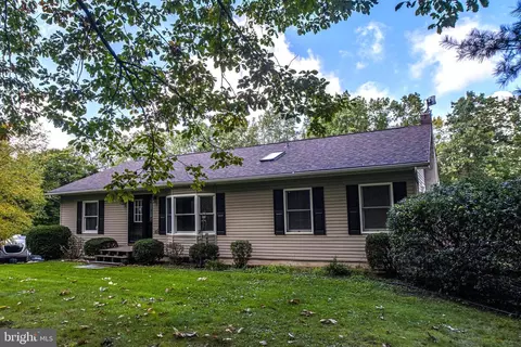 29 Cameron Hl, Lewistown, PA 17044