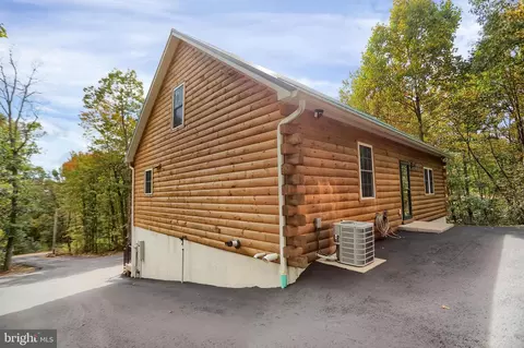 Exterior - 425 Bald Eagle Ln, Mcclure, PA 17841 photo 8 of 15
