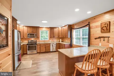 Kitchen - 425 Bald Eagle Ln, Mcclure, PA 17841 photo 1 of 4