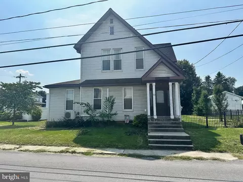 60 Walnut St, Belleville, PA 17004