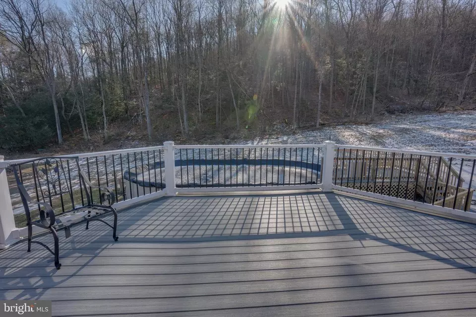 Exterior - 3014 Old Stage Rd, Lewistown, PA 17044 photo 11 of 13