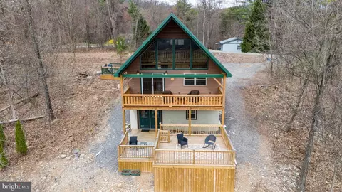 258 Overlook Dr, Mcveytown, PA 17051