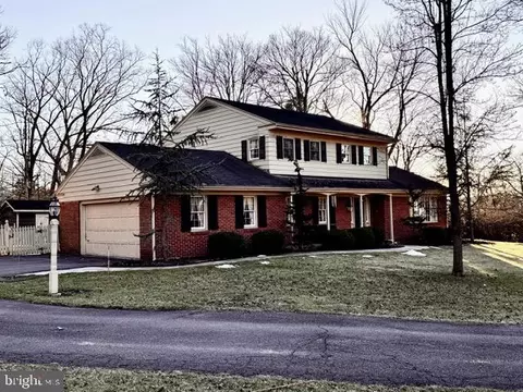 6 Shady Ln, Lewistown, PA 17044