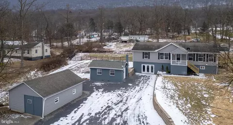 28 Maple Ave, Granville, PA 17029