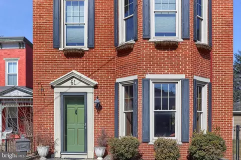 61 Chestnut St, Lewistown, PA 17044