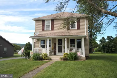53 Queen St, Reedsville, PA 17084