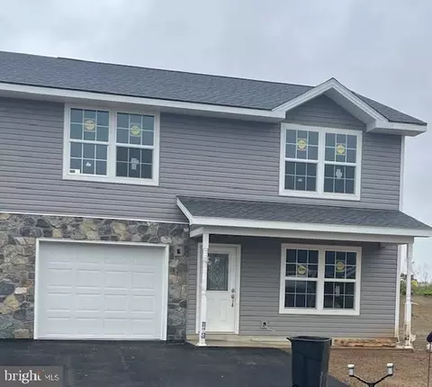 114 Pacific Ave, Milroy, PA 17063