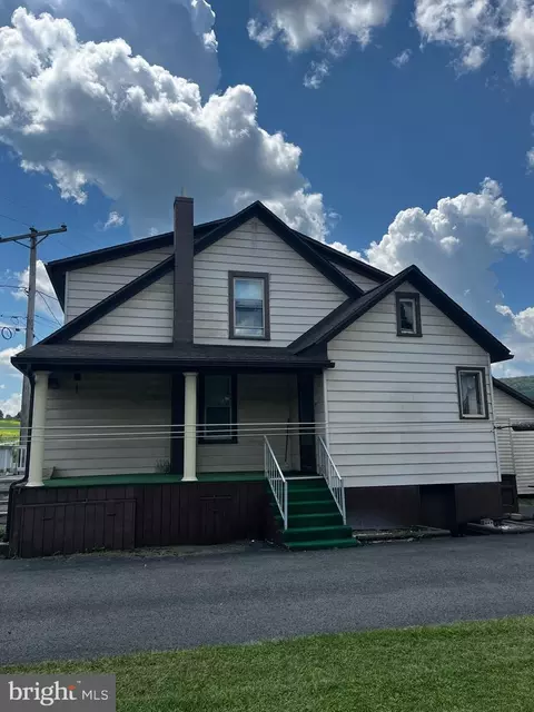 Exterior - 8685 E Back Mountain Rd, Milroy, PA 17063 photo 1 of 2