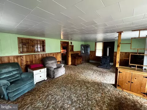 Living - 8685 E Back Mountain Rd, Milroy, PA 17063 photo 1 of 2
