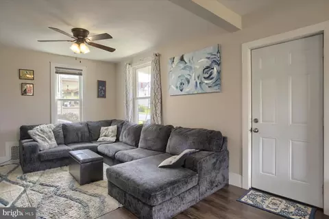 205 3rd Ave, Burnham, PA 17009 photo 5
