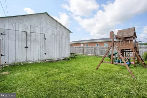 205 3rd Ave, Burnham, PA 17009 photo 26