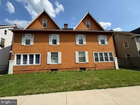 106-108 6th Ave, Burnham, PA 17009