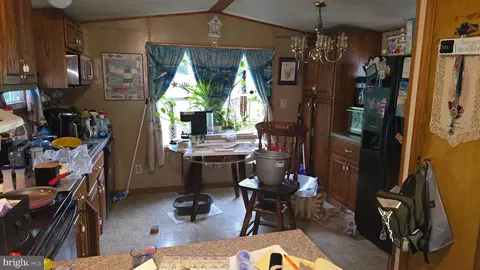 7 Hummels Ln, Mcclure, PA 17841 photo 3
