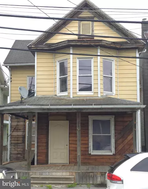 130 Pannebaker Ave, Lewistown, PA 17044