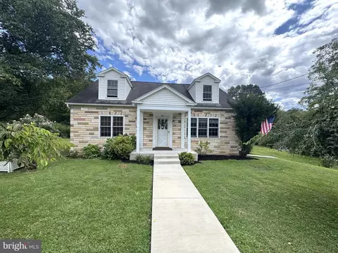 363 N Walnut St, Lewistown, PA 17044