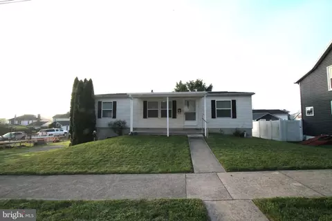 620 W 6th St, Lewistown, PA 17044