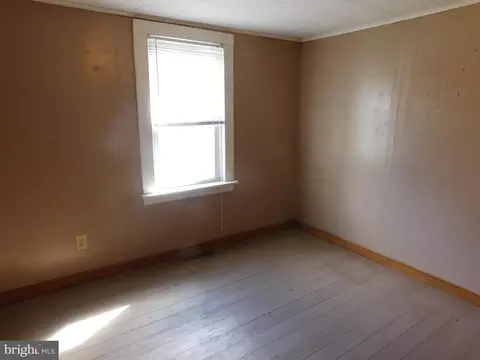 Bedroom - 5 Barnett Ln, Mcclure, PA 17841 photo 3 of 3