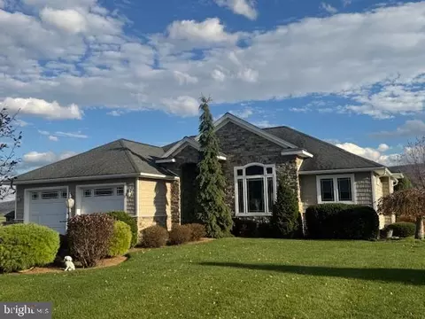 396 Green Ln, Belleville, PA 17004