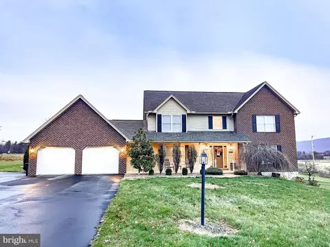 27 Copper Ln, Reedsville, PA 17084