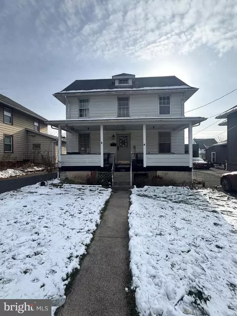 224 7th Ave, Burnham, PA 17009