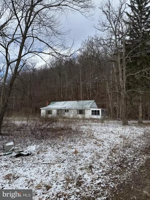35 Hibridge Cir, Lewistown, PA 17044