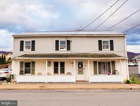 12 Green Ave, Lewistown, PA 17044