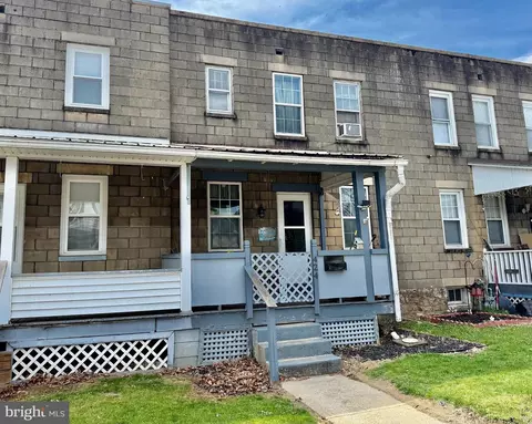 424 S Wayne St, Lewistown, PA 17044