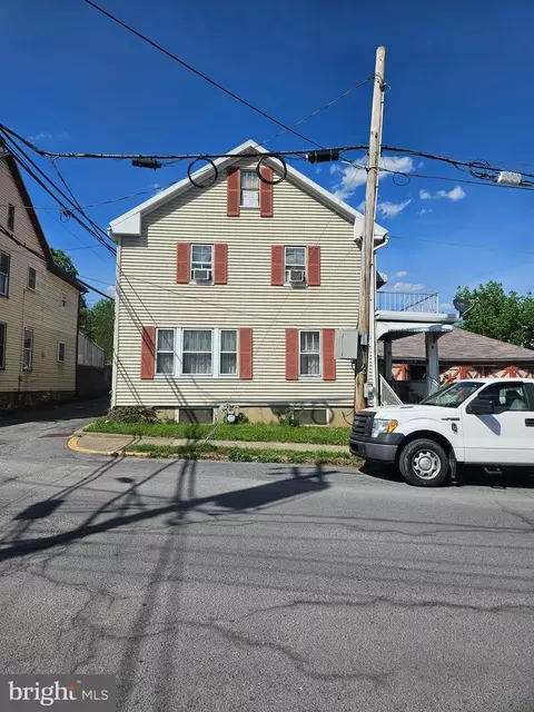 8 N Pine St, Lewistown, PA 17044