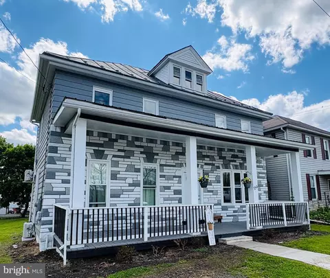 154 N Main St, Milroy, PA 17063