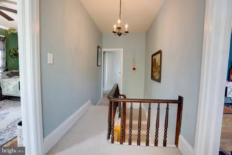 Entry Way - 611 E Freedom Ave, Burnham, PA 17009 photo 2 of 3