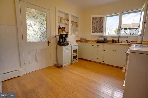 Kitchen - 611 E Freedom Ave, Burnham, PA 17009 photo 1 of 2