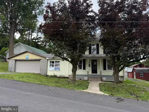 112 S Ridge St, Burnham, PA 17009
